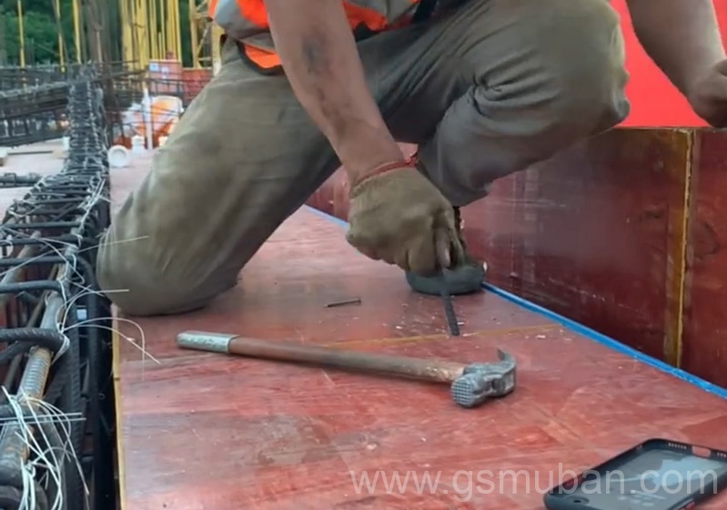 建筑木模板價(jià)格多少錢?清水面的價(jià)格為何高一點(diǎn)?